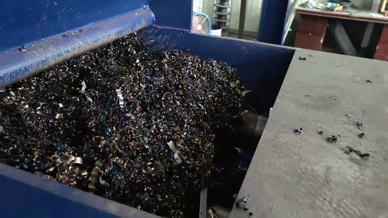 Iron Shavings Briquette Machine#recycle #machine #scraper #iron #automobile #iron #briquettes