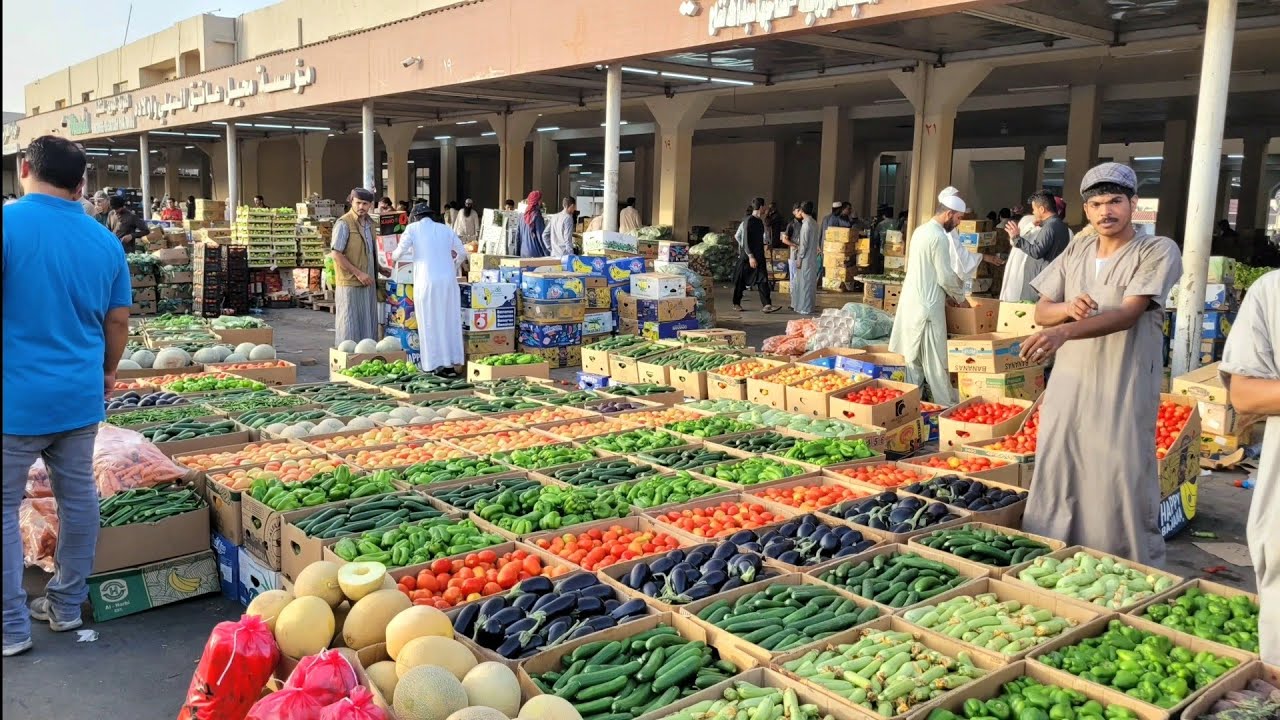 #سوق الخضار والفواكه 🇸🇦 كيلو الطماطم ب 1 ريال 💥 أرخص مكان لشراء الخضار والفواكه في المدينة المنورة