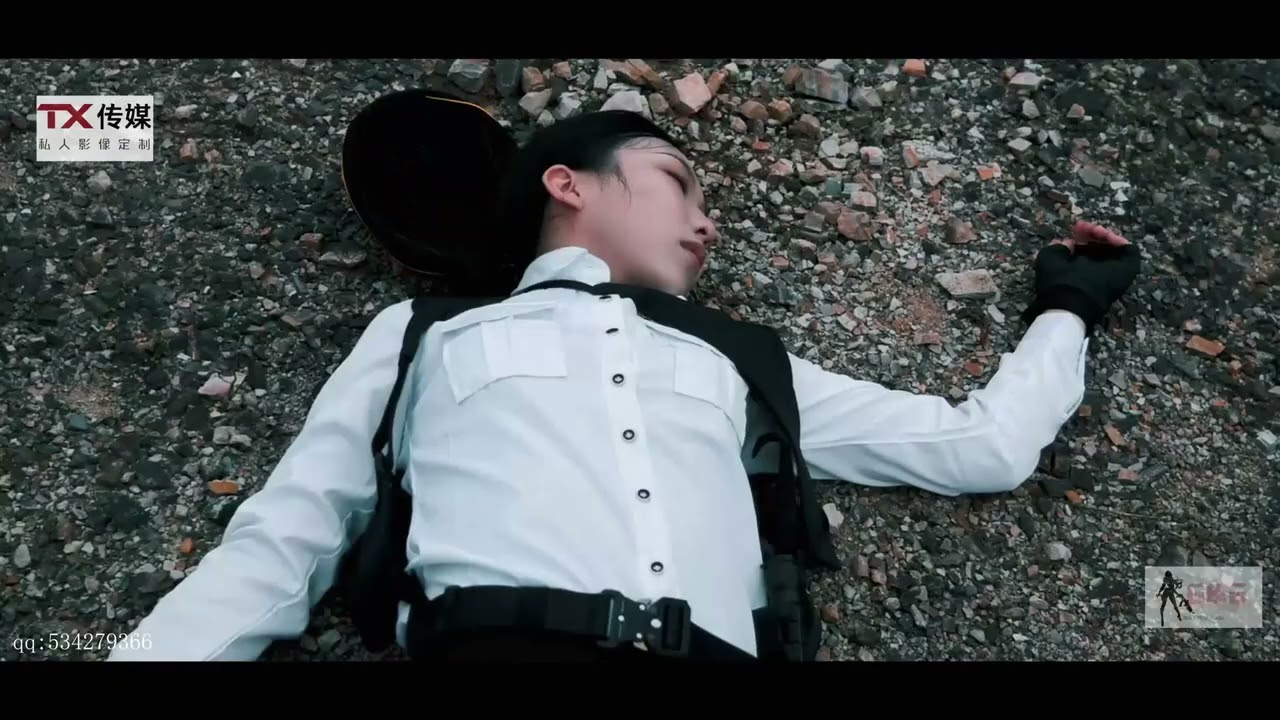 TX Game 7   theft uniform scene