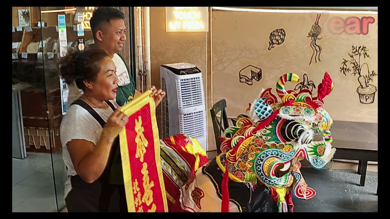Chinese New Year, Lion Dance, Mayse Artisan bakery