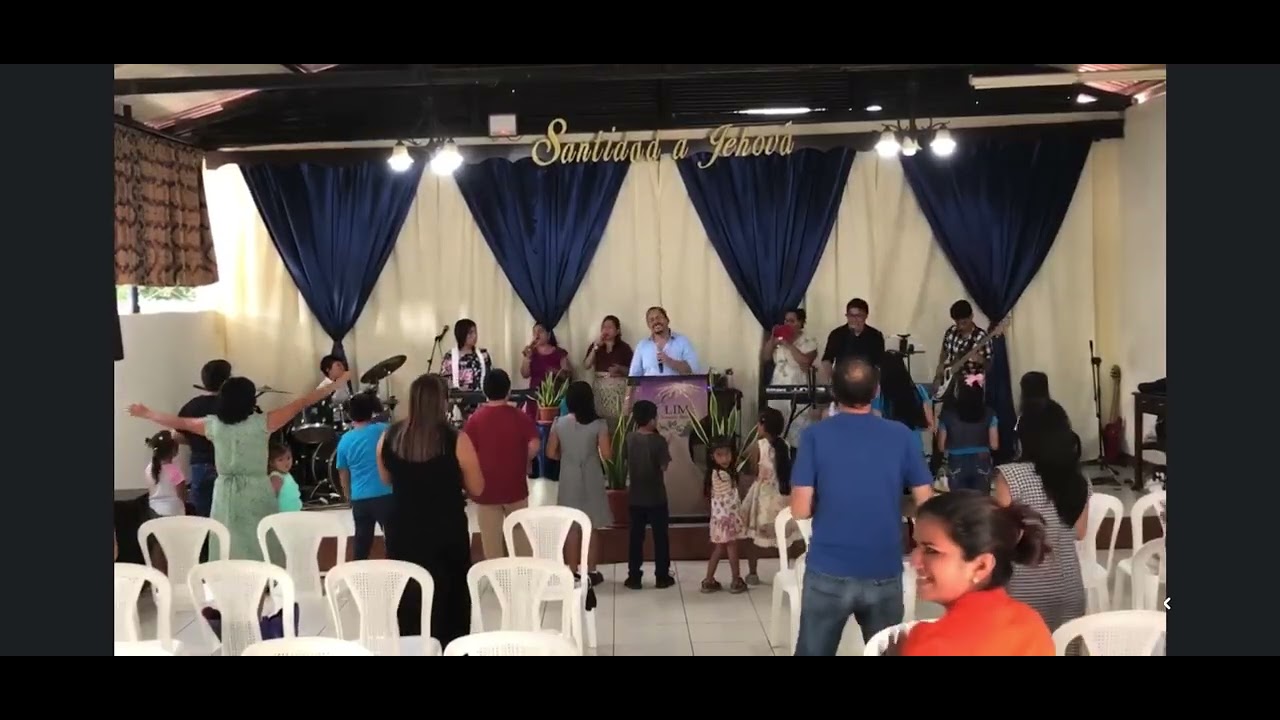 Un Privilegio Servir con mi familia Domingo de  Alabanza Elim San Antonio Suchi. 