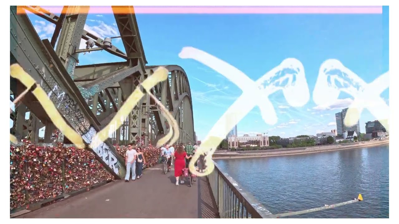 Hohenzollern bridge crossing | Walking Tour 4K