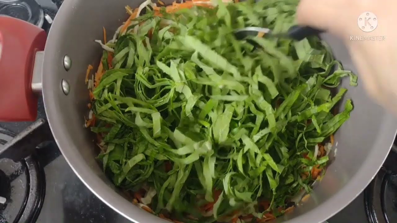 Salada refogada de cenoura, repolho e couve - Ana Luisa doces e receitas
