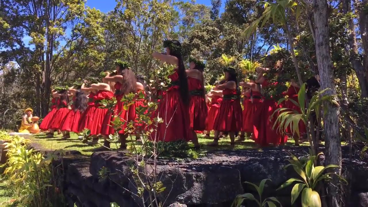 Hula in Hawai'i Volcanoes National Park with Hālau Mana'olana