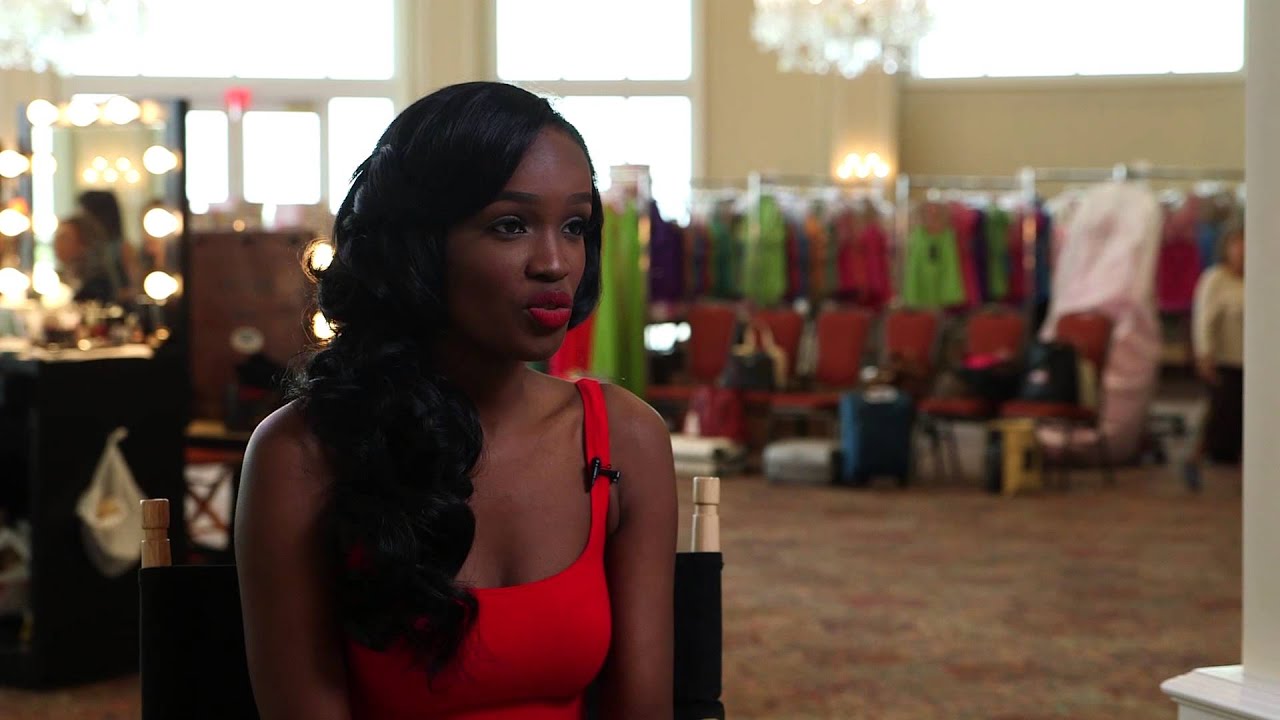 Angola - Zuleica Wilson [OFFICIAL MISS UNIVERSE INTERVIEW]