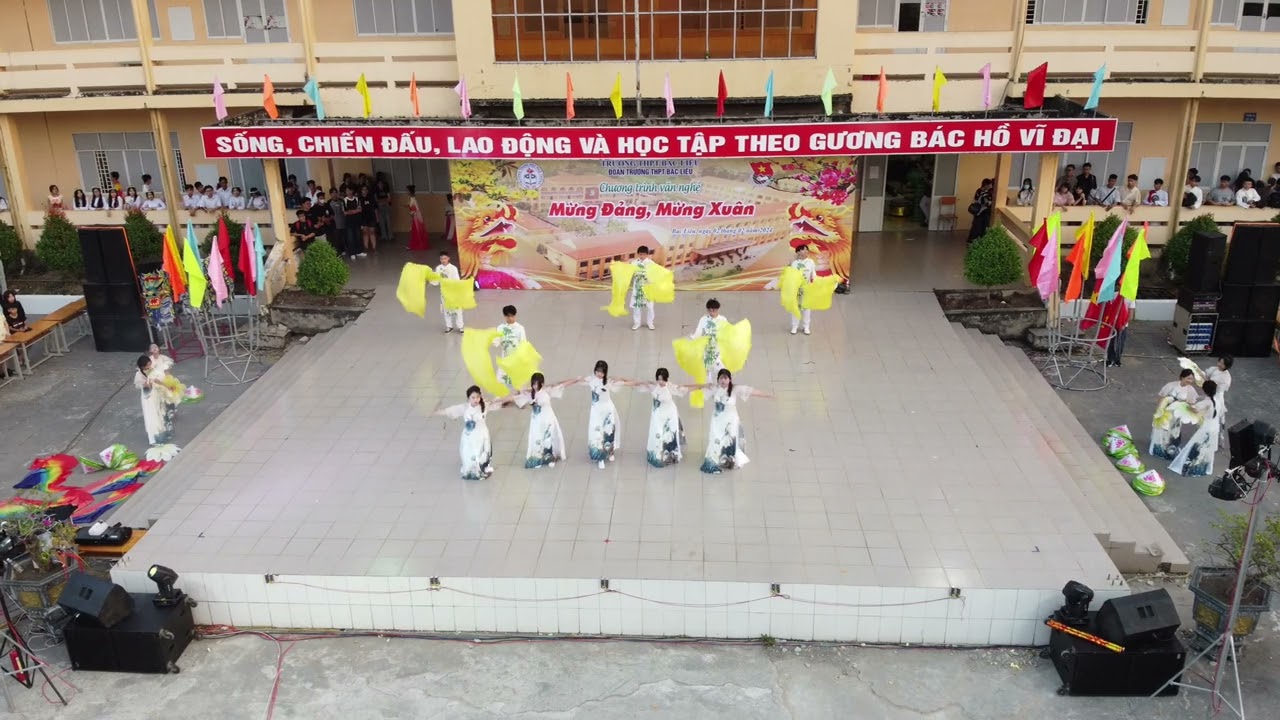 Mừng Đảng Mừng Xuân - Xuân Giáp Thìn 2024 - Lớp 11A4