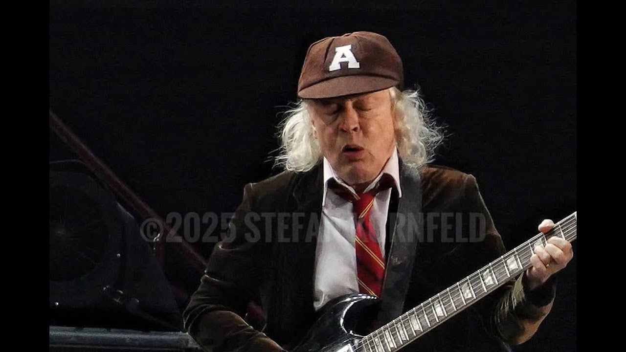 AC/DC - Givin' the dog a bone - Live in Madrid 2025