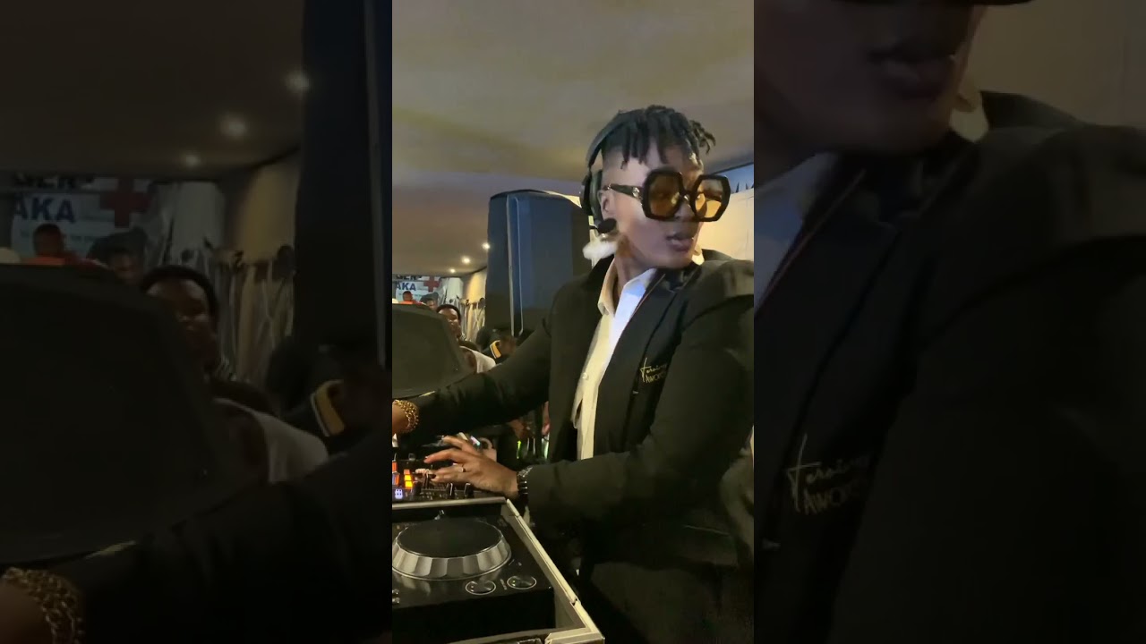 Dj Lamiez playing OSAMA