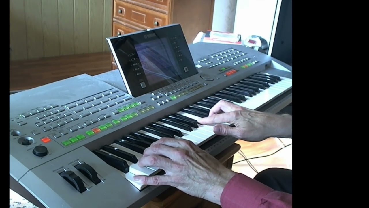 No More Boleros (performed on Yamaha Tyros 2)