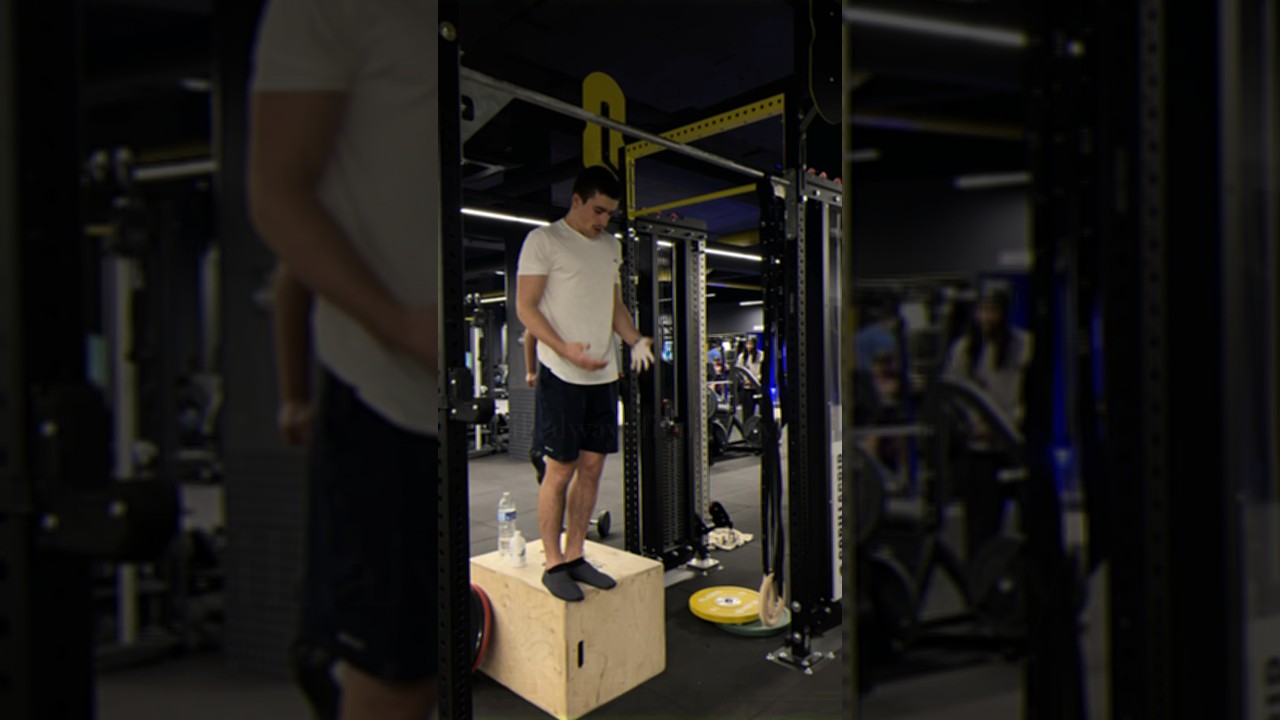 Mes 30 pull ups les plus rapides. #pullups #streetworkout #speed #sky #skyfall