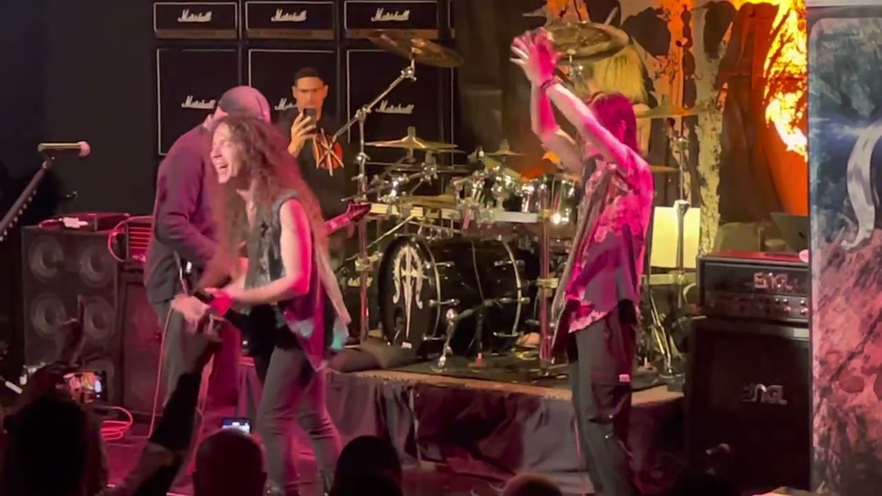 Marty Friedman jams with Shrapnel Records founder Mike Varney at Vamp&rsquo;d in Las Vegas!