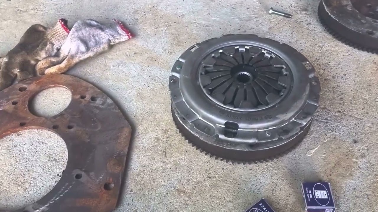hướng dẫn ae lắp  bàn ép la côn  cho máy dầu kubota  d62 vào  số  7 ta.