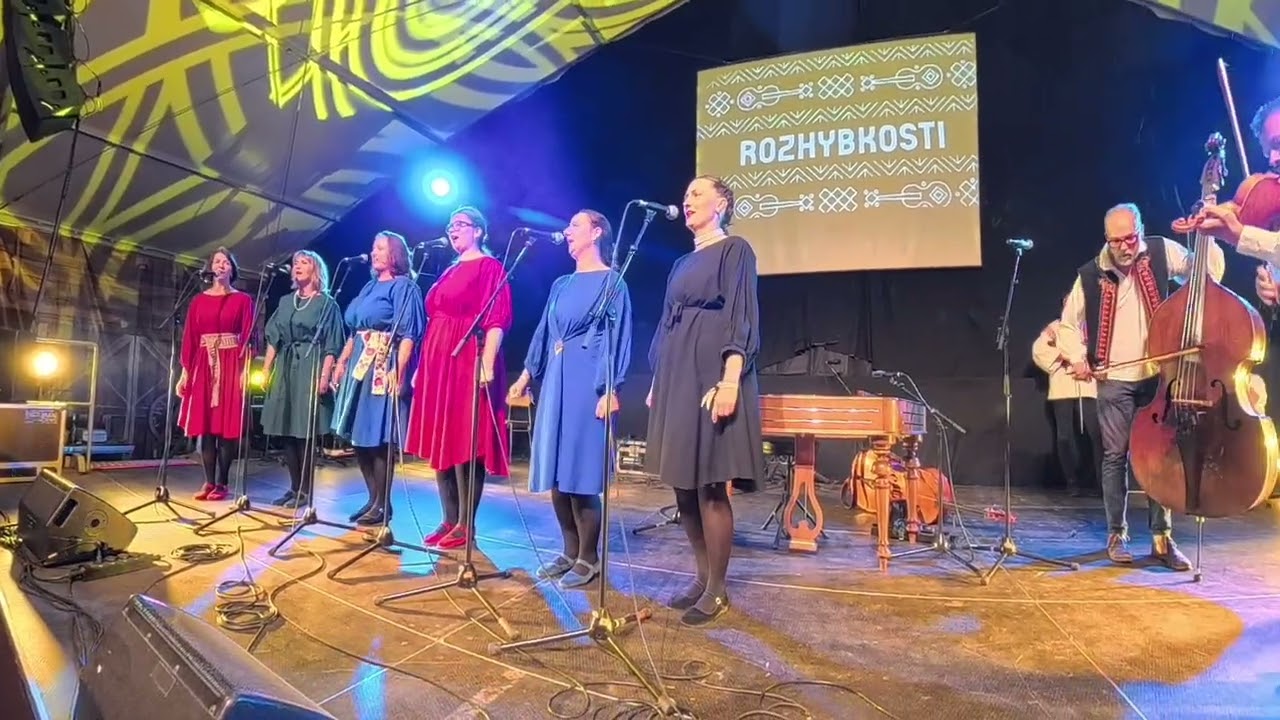 ✨💃🧍‍♀️ Ženy z Muzičky - Rostrhua sa hudačkovi struna (Važec)