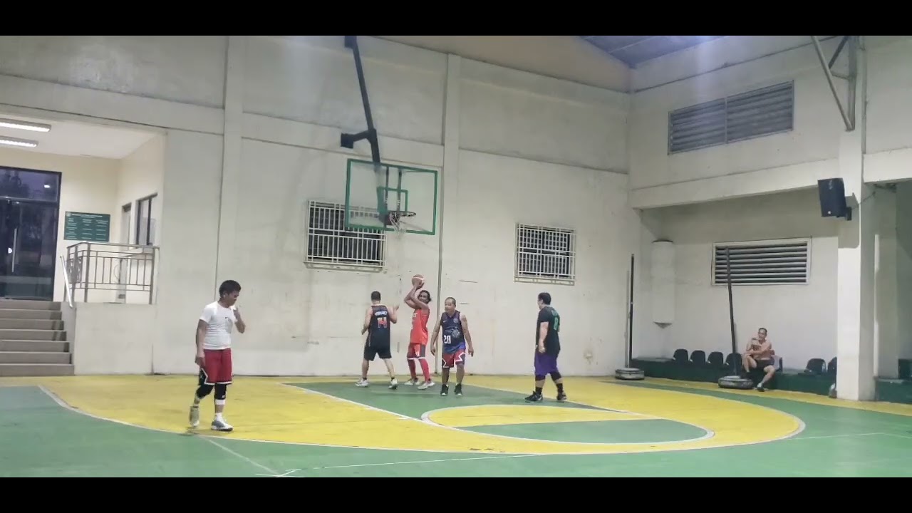 SUNDAY BALLERS