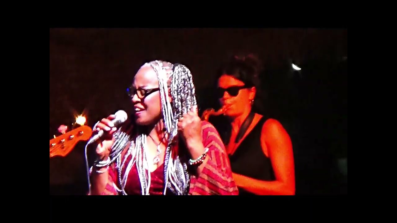 Scheol Dilu Miller, live at Policoro Blues in Town