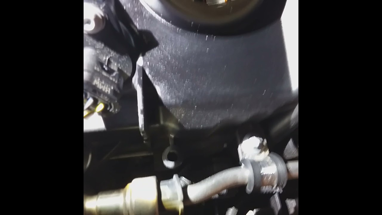 BMW B38 Motor- kurz vor 100000 km.