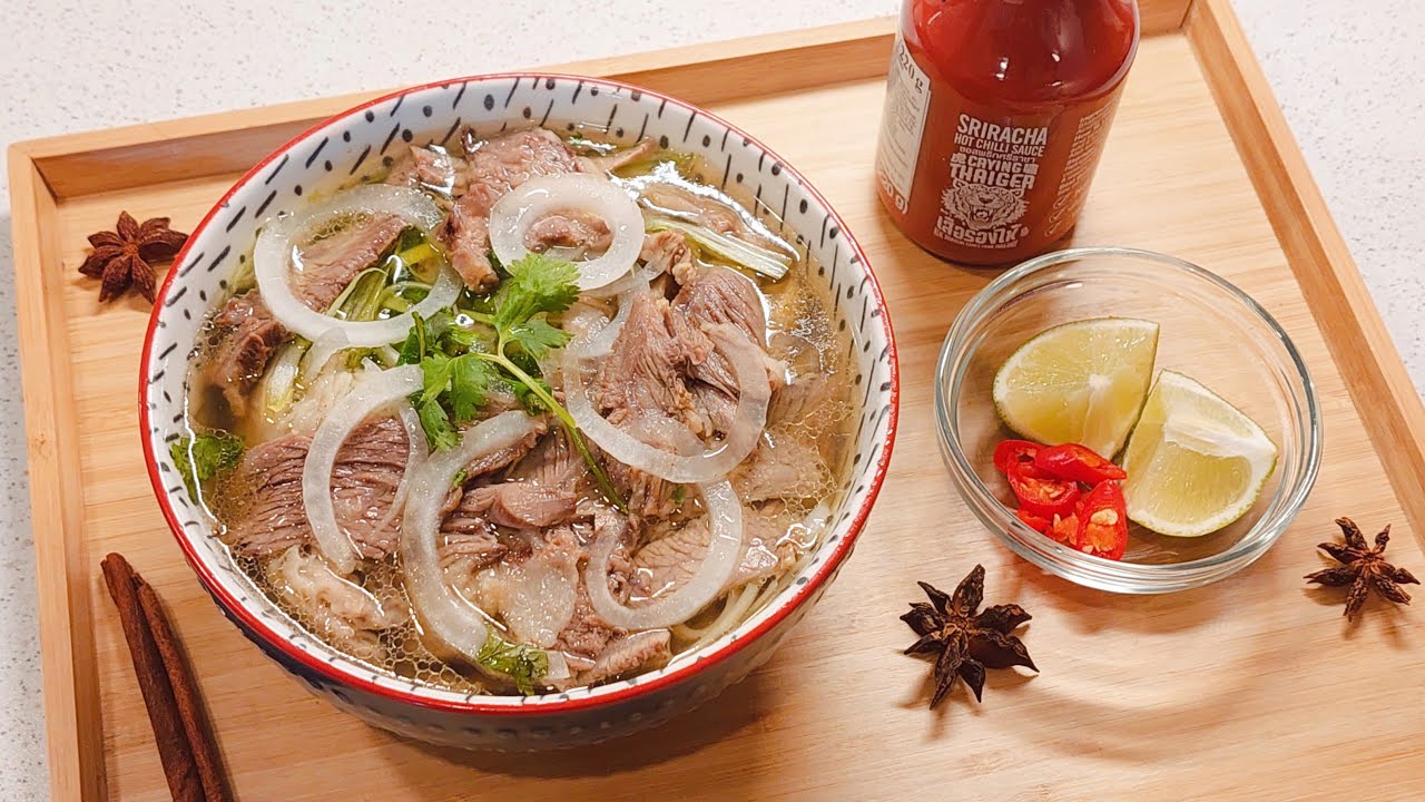 Homemade Vietnamese PHO BO | Beef noodle soup | Slow cooker | Complete guide to authentic HANOI PHO