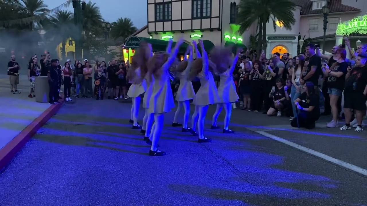 Megan dance at Halloween Horror Nights 2023