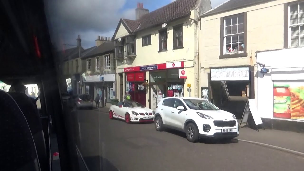 34 bus from Lanark to Forth