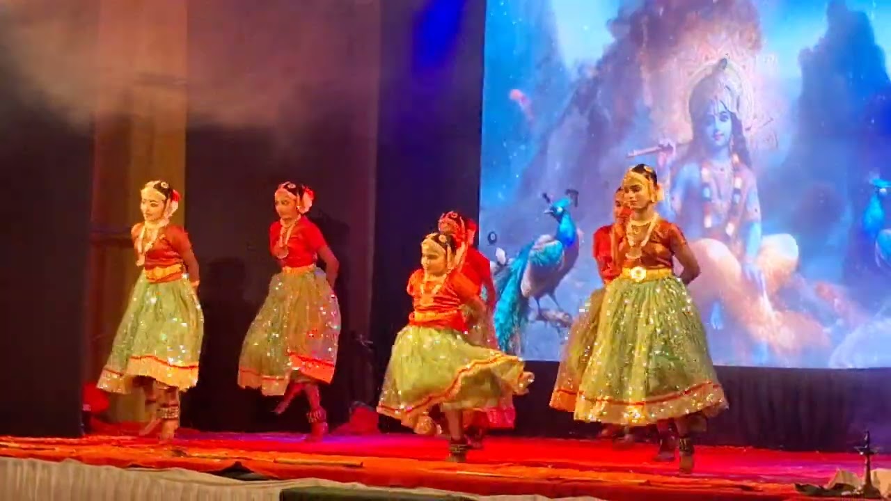 Satvika mukesh @ ചെറുക്കോണത്തു ശ്രീ രാജ രാജേശ്വരി ക്ഷേത്രം 