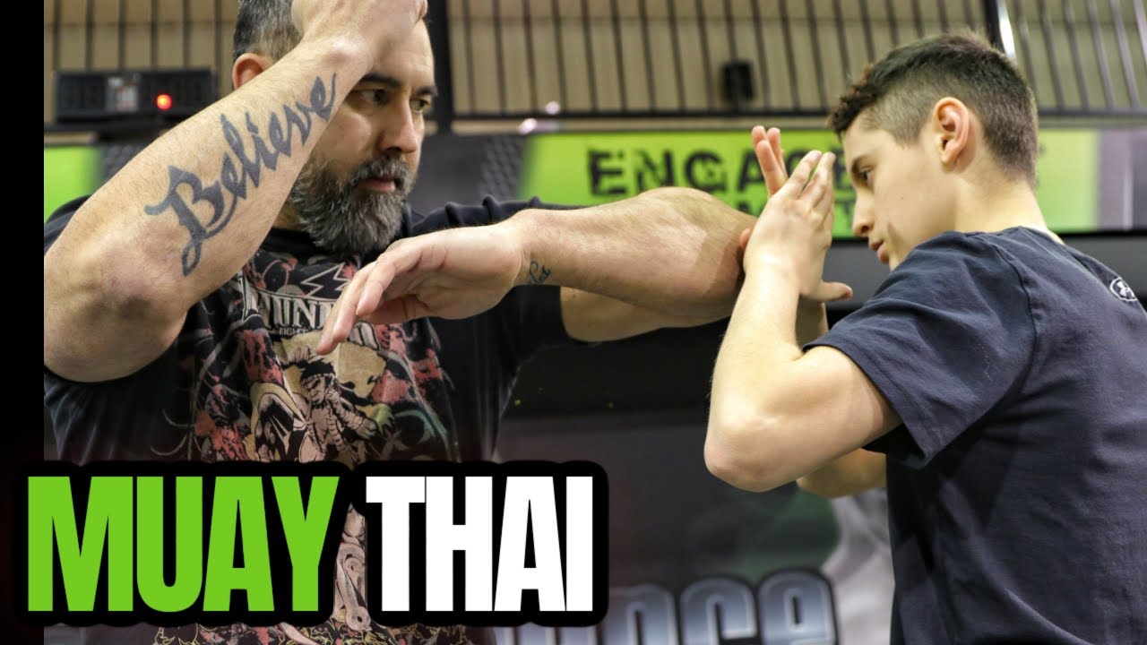 Muay Thai | High Guard & Lead Elbow