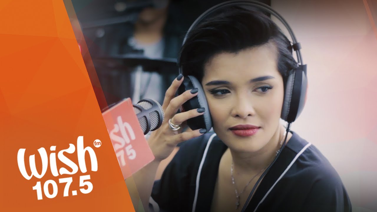 KZ Tandingan sings 