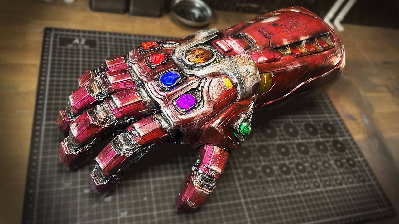 Transforming the Marvel Legends Hulk Infinity Gauntlet | Custom Repaint