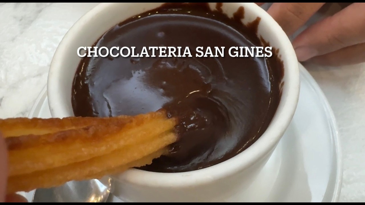 BEST CHURROS IN THE WORLD! Chocolateria San Gines in Madrid Spain
