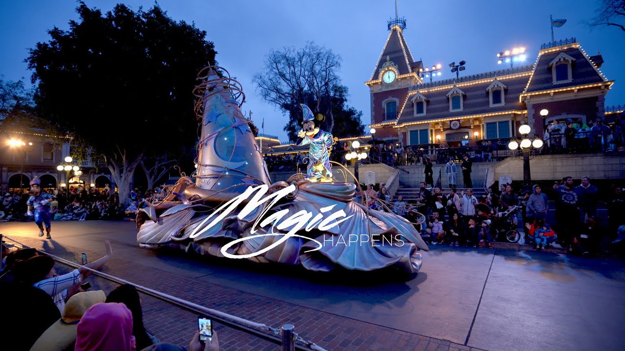 Magic Happens | Full Parade in 4K | Plaza Inn Dining Package Viewing Area | Disneyland