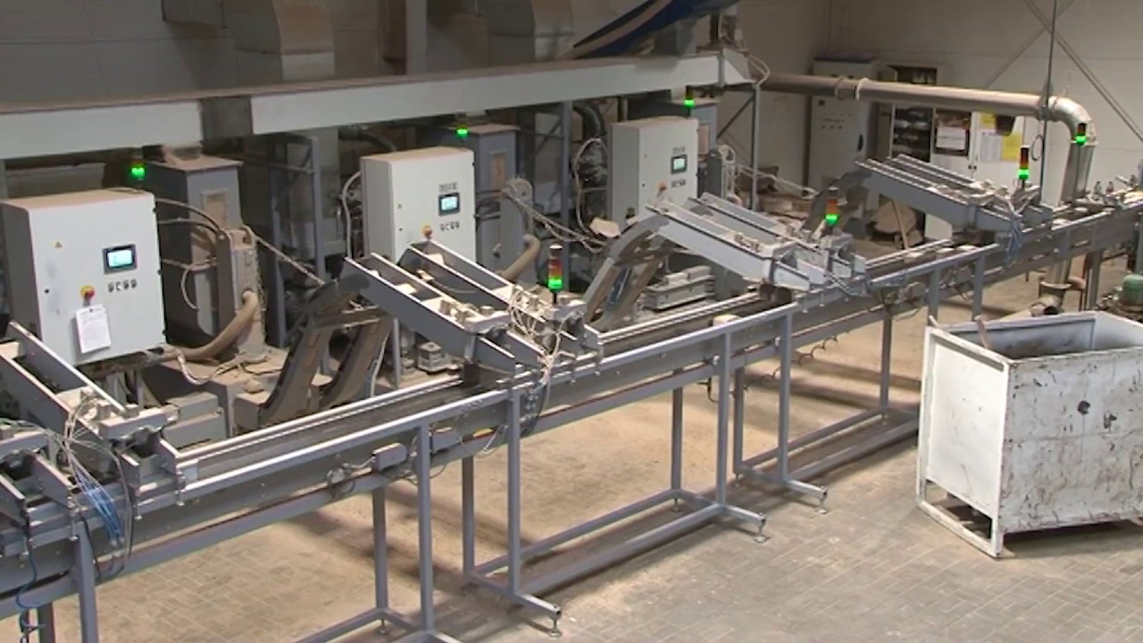 Rectangular briquettes automatic packaging STROJPLAST