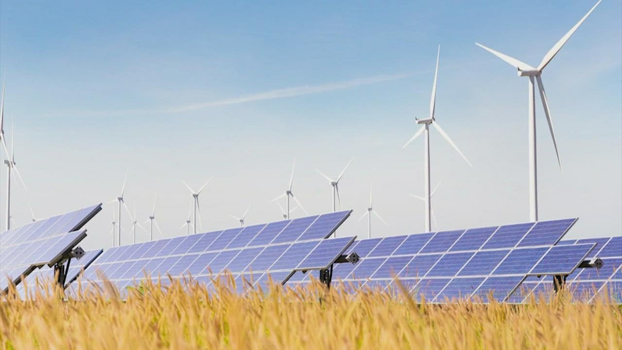 Wind, solar farms help to stabilize Texas energy grid