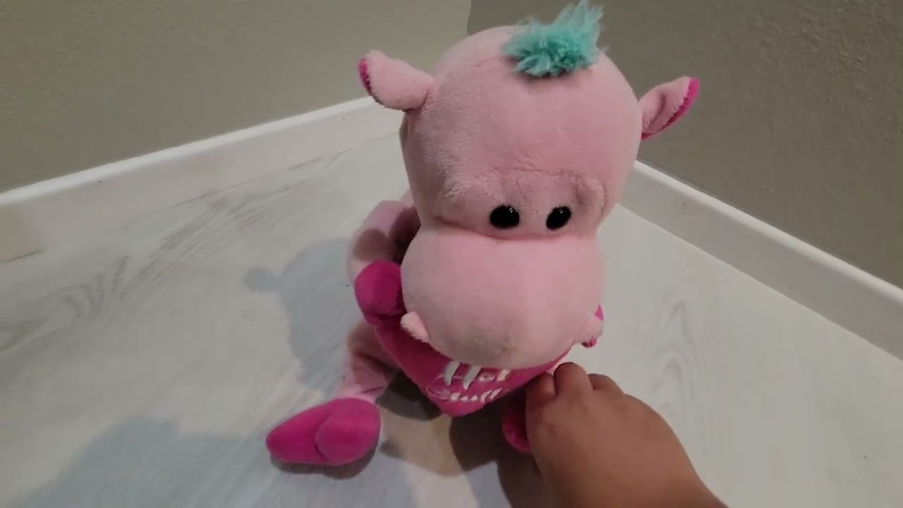 Valinetines day Animated plushies to lazy to put the date