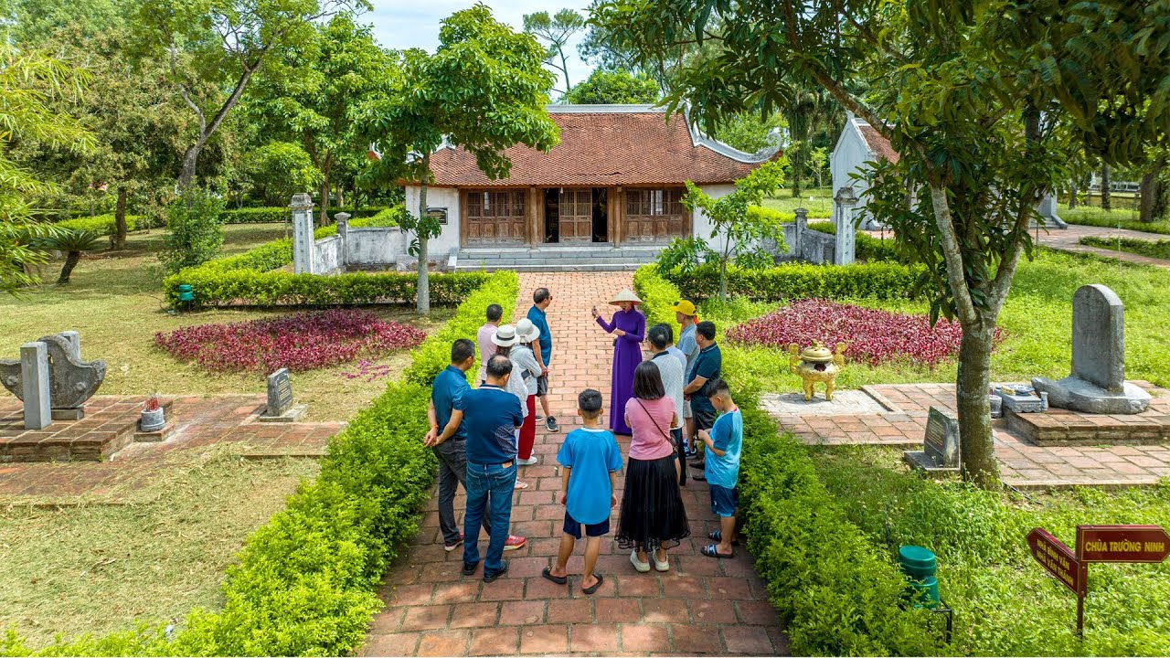 Di tích quốc gia đặc biệt Đại thi hào Nguyễn Du