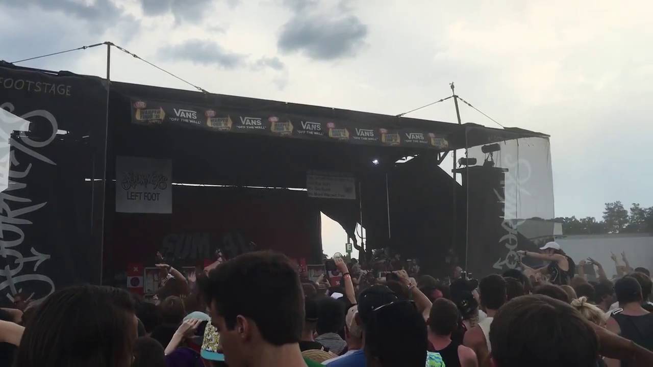 Sum 41 - Still Waiting (Vans Warped Tour 2016, ATL)