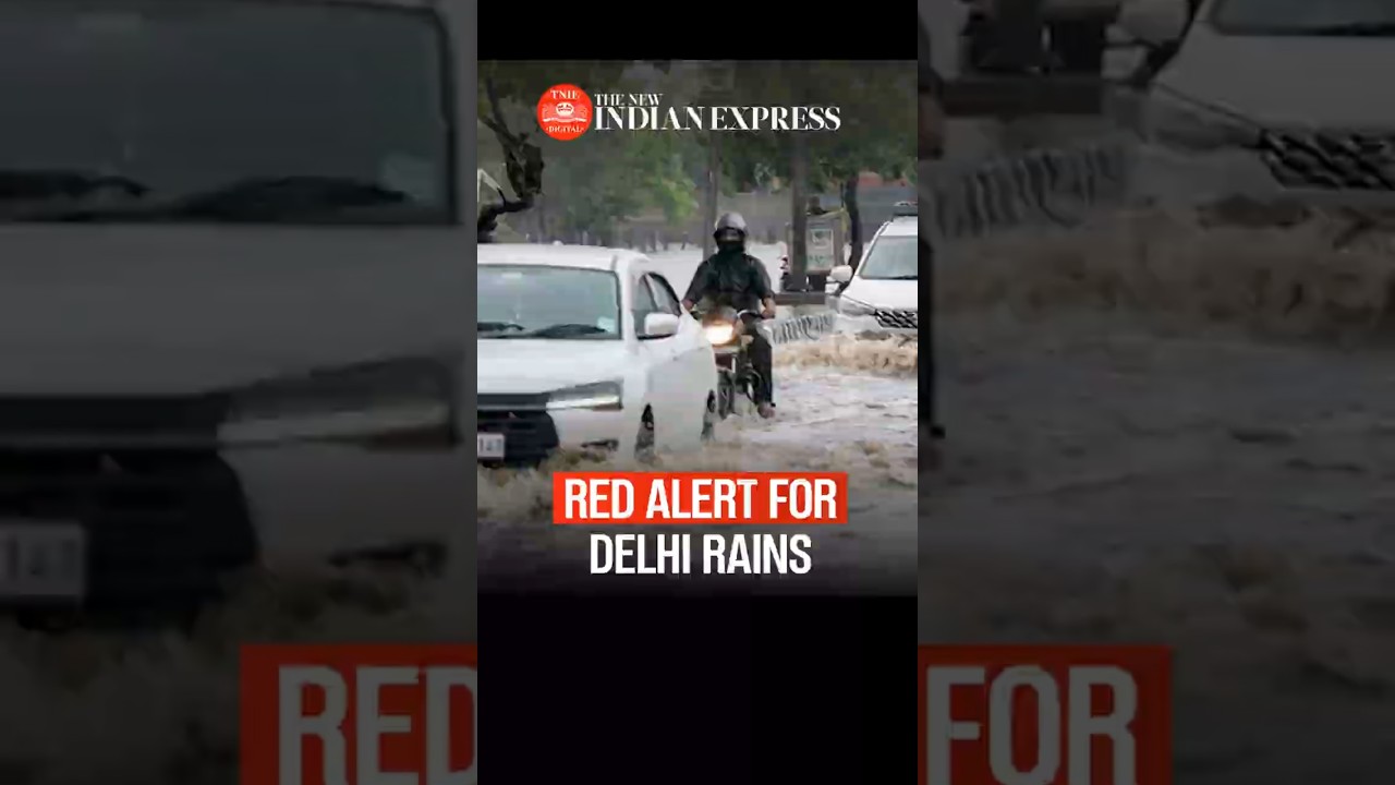 Heavy rains cause widespread waterlogging in Delhi, IMD issues red alert