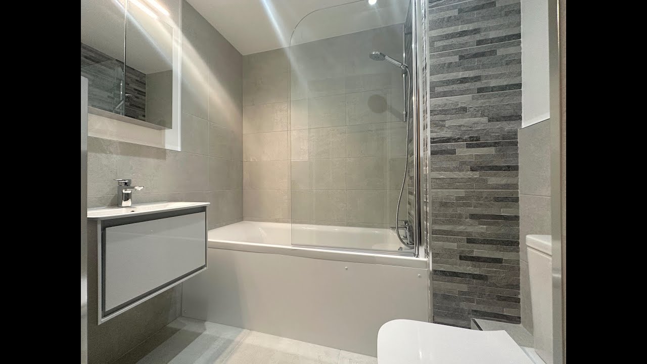 💦 Tiny Bathroom Renovation in Lewisham. 