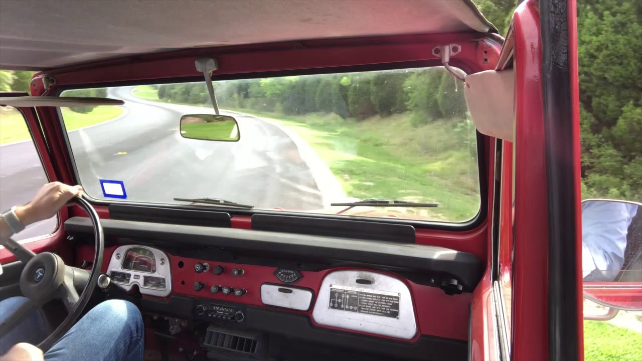 1976 Red FJ40 Drive