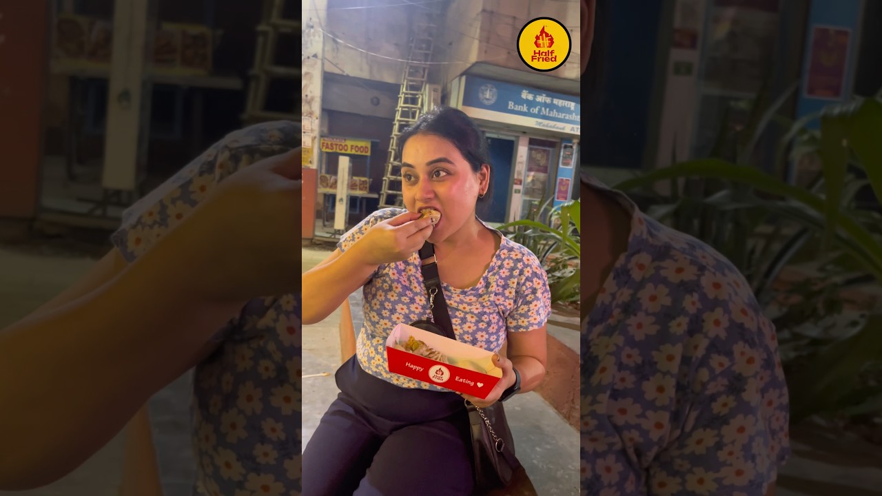Momos 🥟 Comparison between Half fried Vs rai family kitchen 😯 ||#momoschallenge#ytshorts#food
