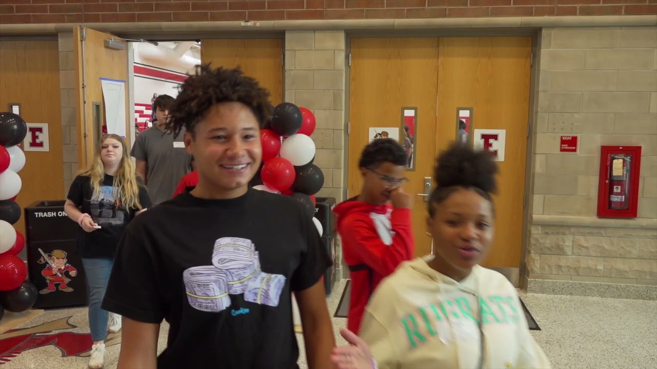 Welcome Freshmen to Elyria High School!