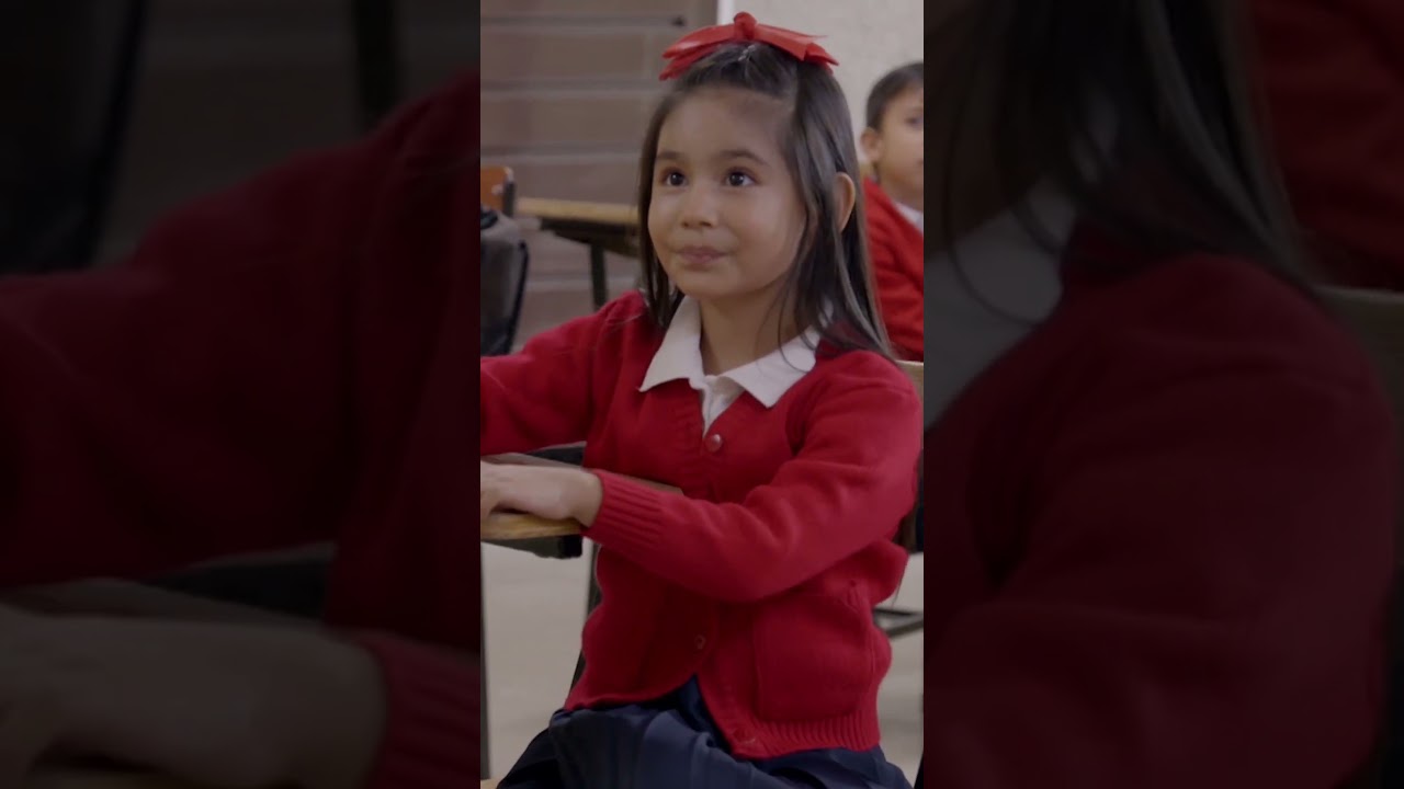 🙋&zwj;♀️ Mar&iacute;a es la m&aacute;s participativa del sal&oacute;n  #LaRosaDeGuadalupe