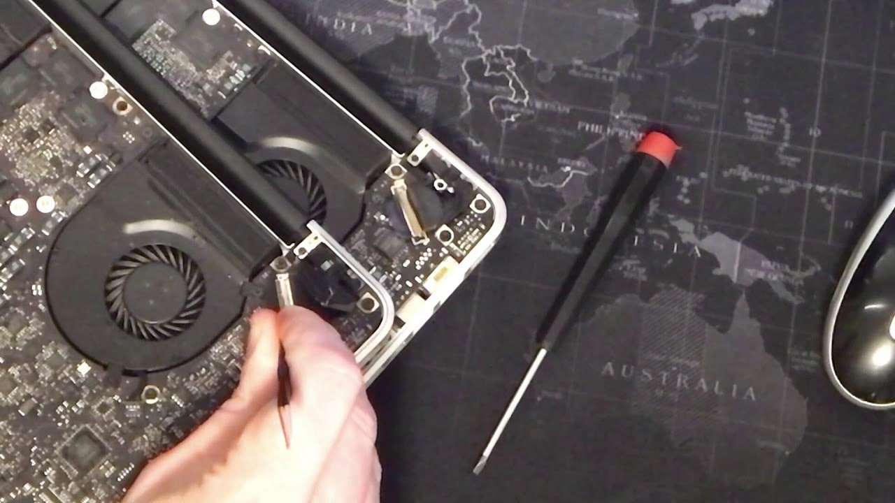 Differences Between 2011 and 2012 MacBook Pros / Using a 2011 Screen Assembly on a 2012
