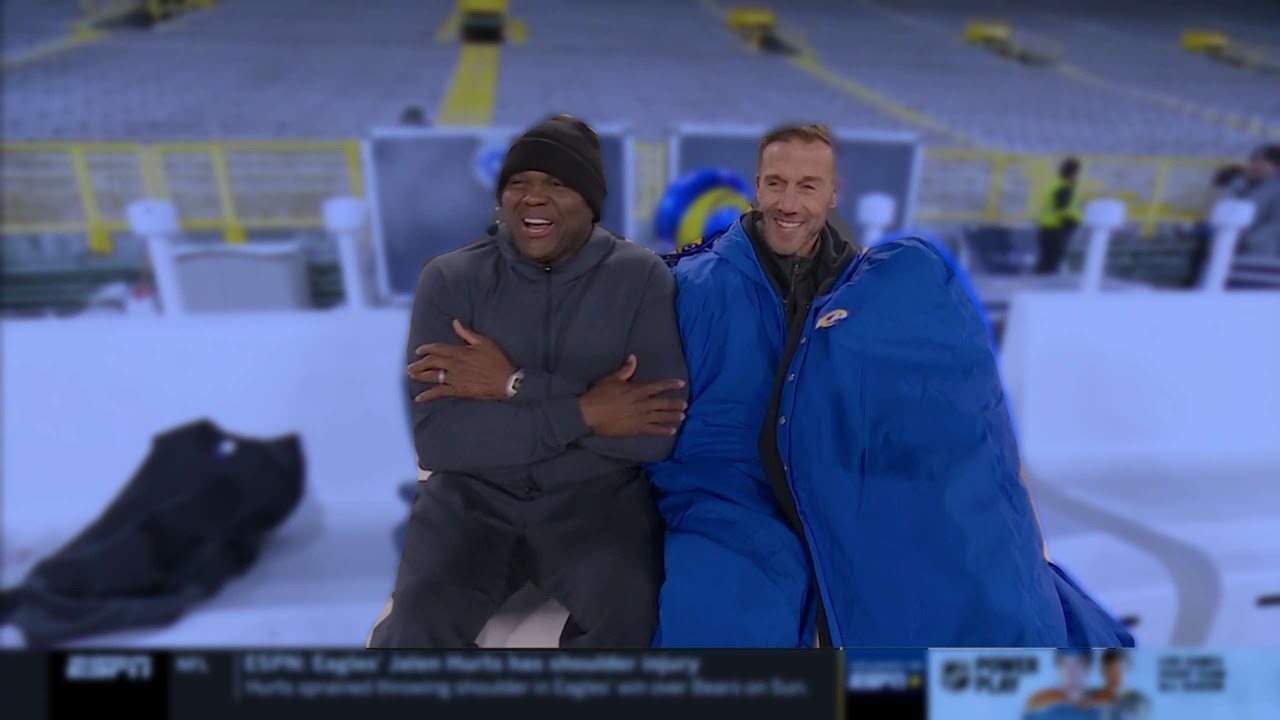 MNF Crew On How NFL Players Stay Warm Playing In Freezing Weather