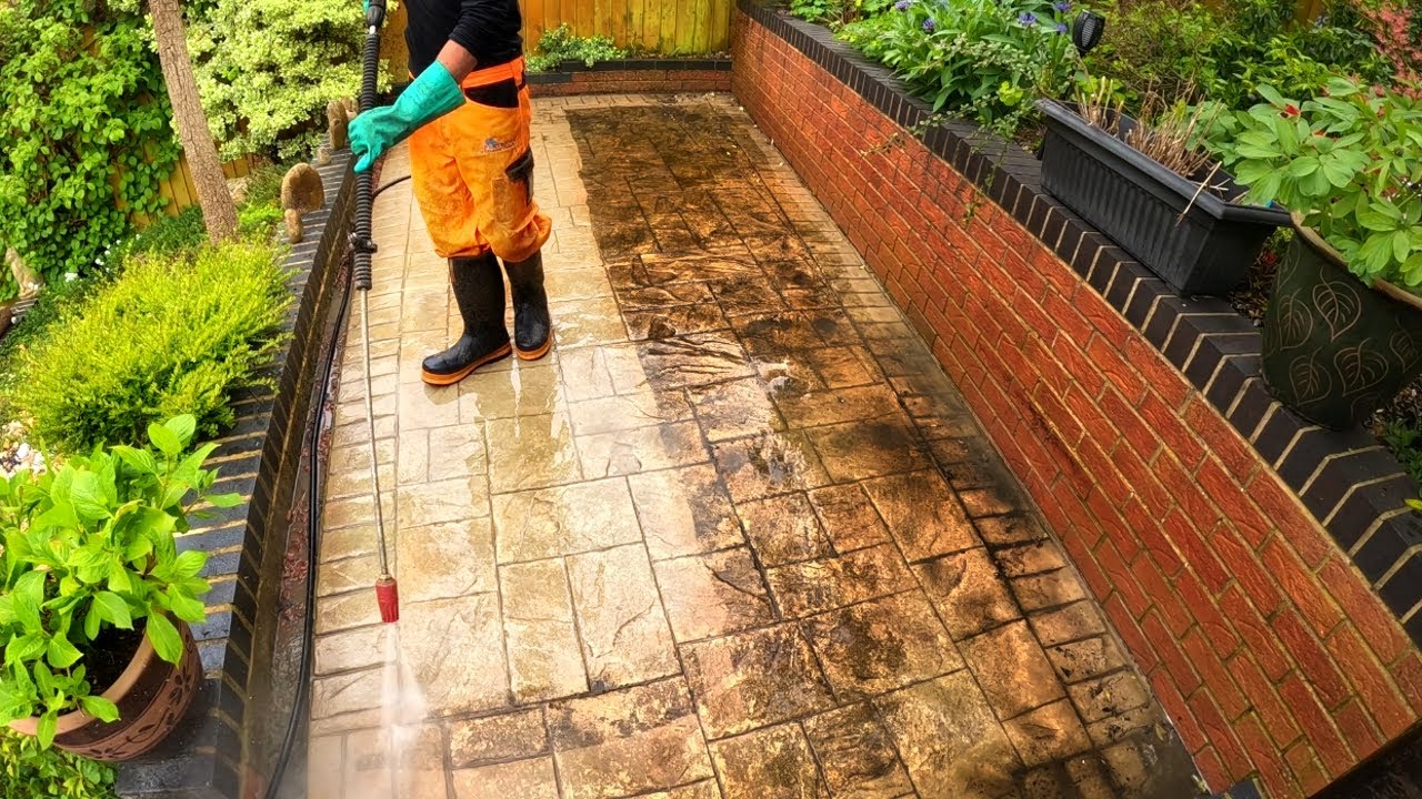 I've Never Been So BUSY! Filthy Patio's Getting BLASTED!