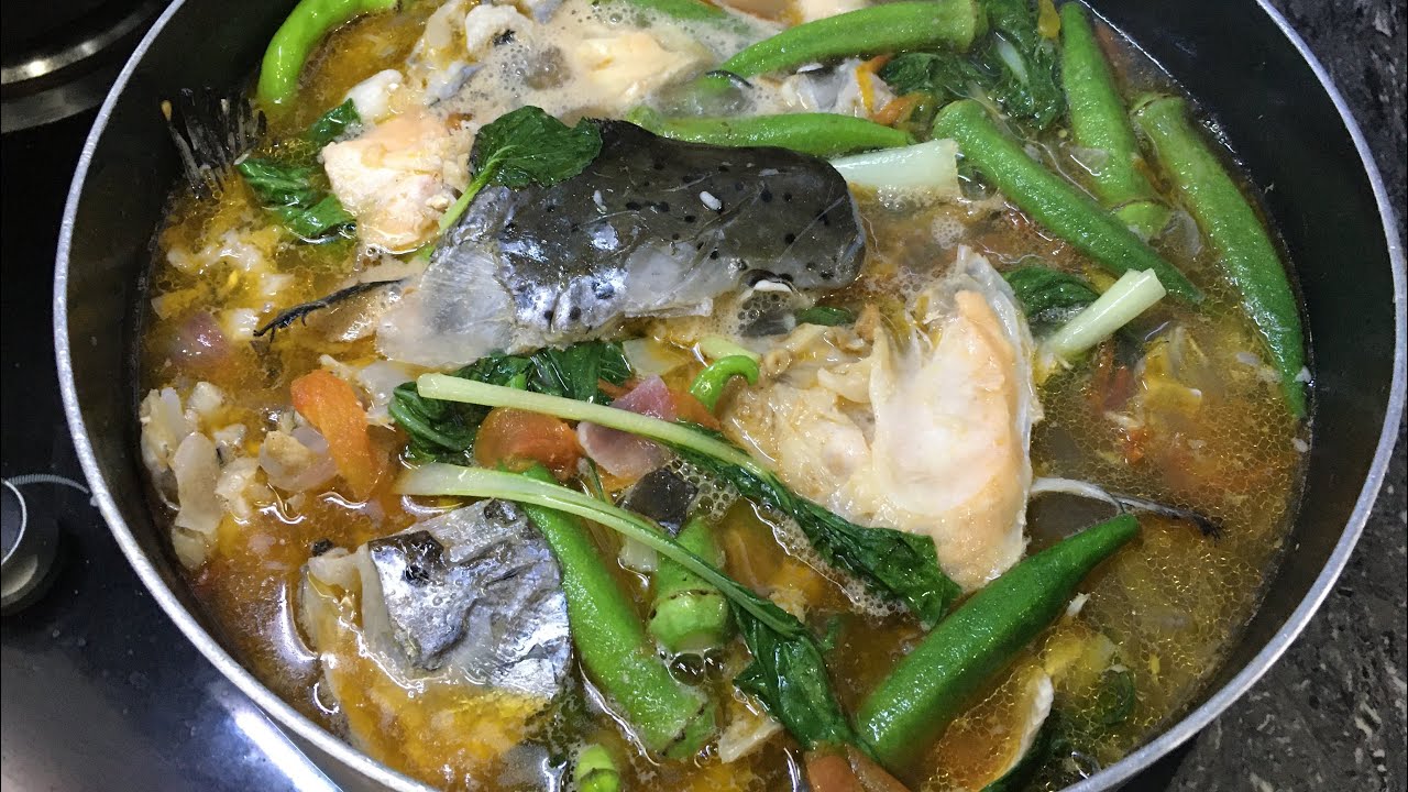 SALMON HEAD SINIGANG | SINIGANG NA ULO NG SALMON (PANLASANG PINOY)