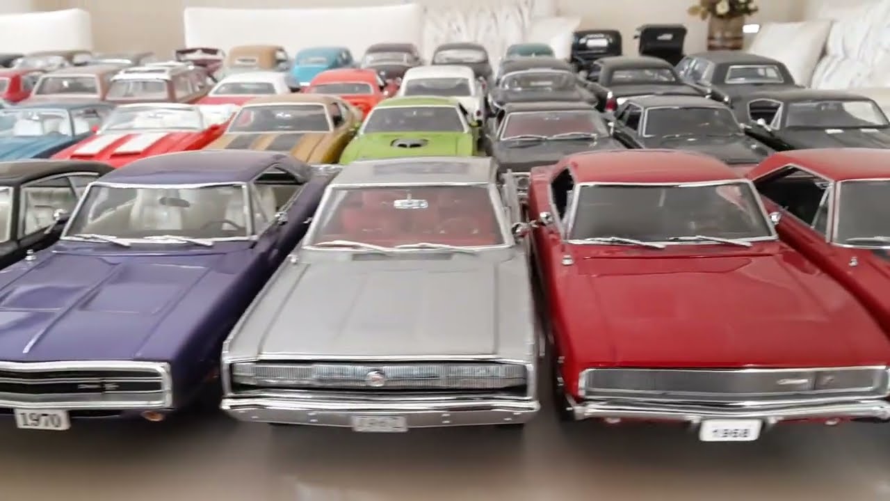 1:24 Scale Diecast Classic Car Collection-Danbury Mint, Franklin Mint, Jada and others.