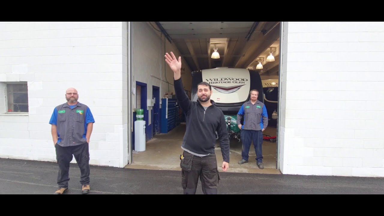 Camp Town RV - Manotick  THE SERVICE TEAM