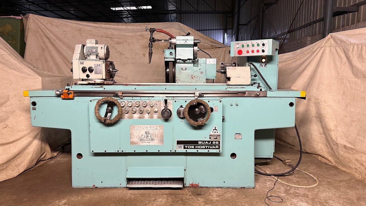 TOS BUAJ 28 Universal Cylindrical Grinder - 1000 mm Length of Job