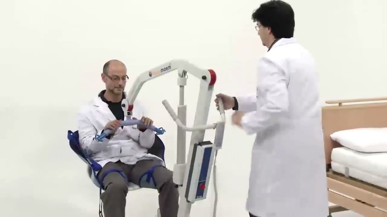 Sollevatore elettrico passivo compatto per disabili COMPACT MINI 135