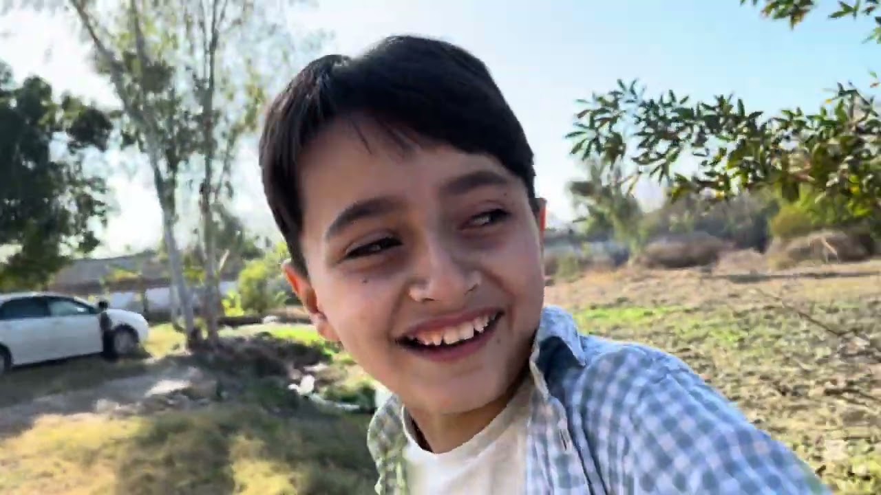 Malik waqif tiktok likes complete 200k congratulations 🥳 enjoy party 🎈vlog #pleasesubcribe 