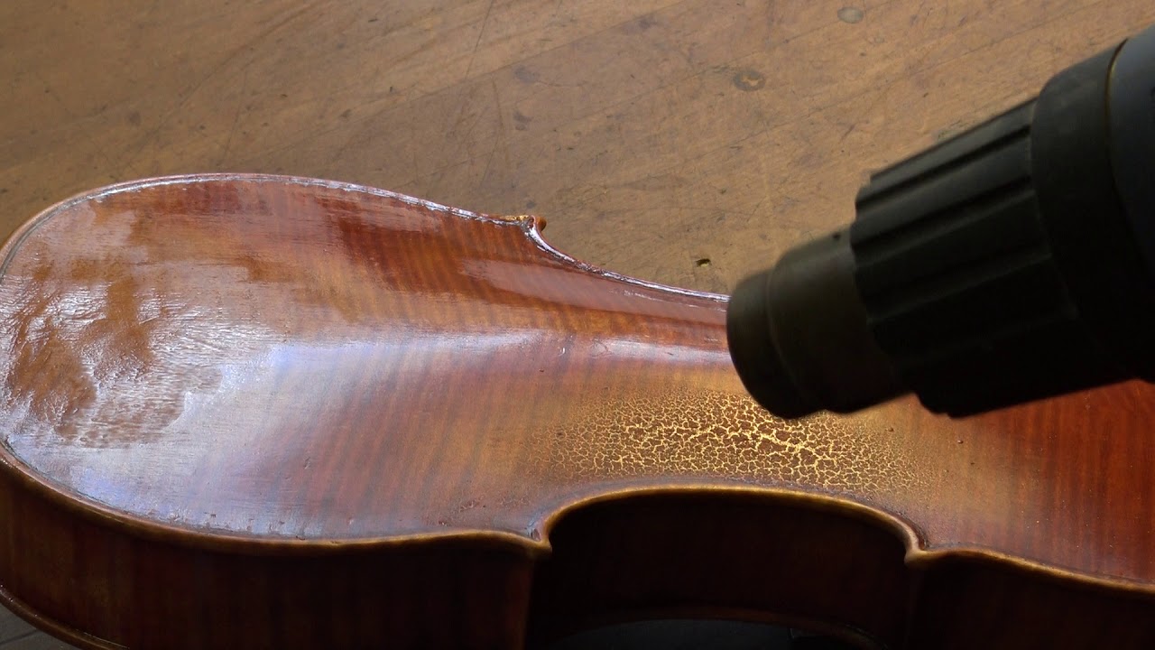 Violin maker Peter Westerlund Part 74a. Making cracquelle